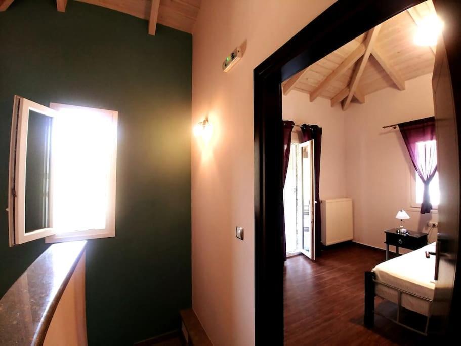Villa *Drosia*/5' From Town & Sea/Mountain View Frinion Bagian luar foto